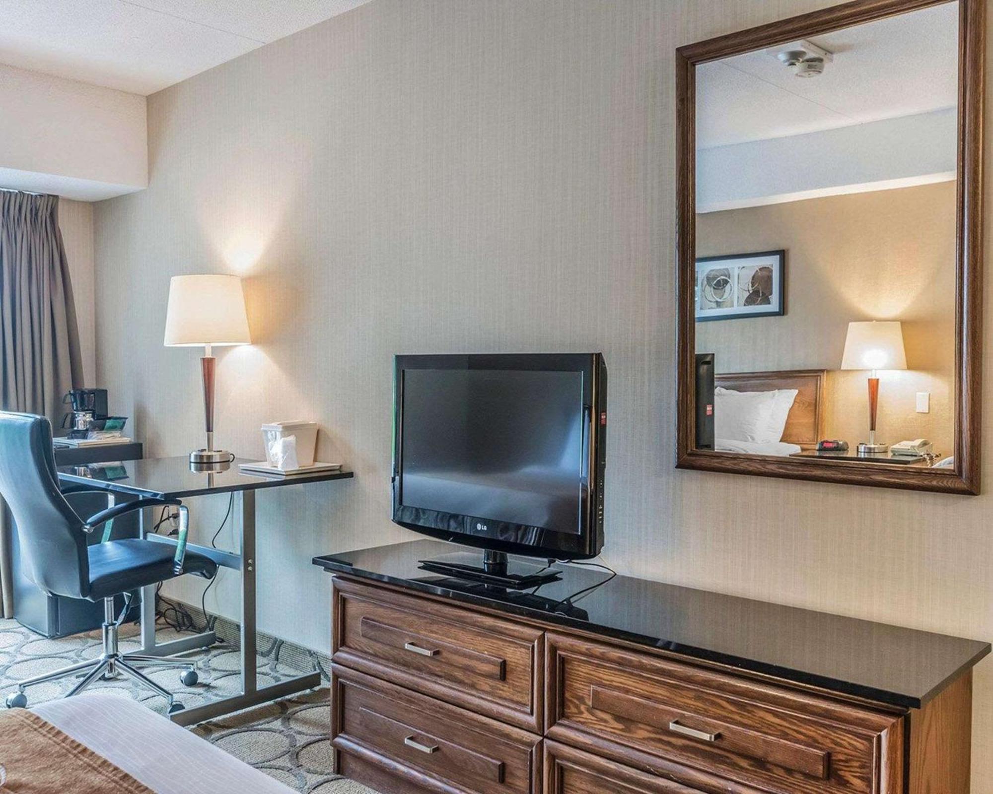 Comfort Inn Drummondville Eksteriør bilde