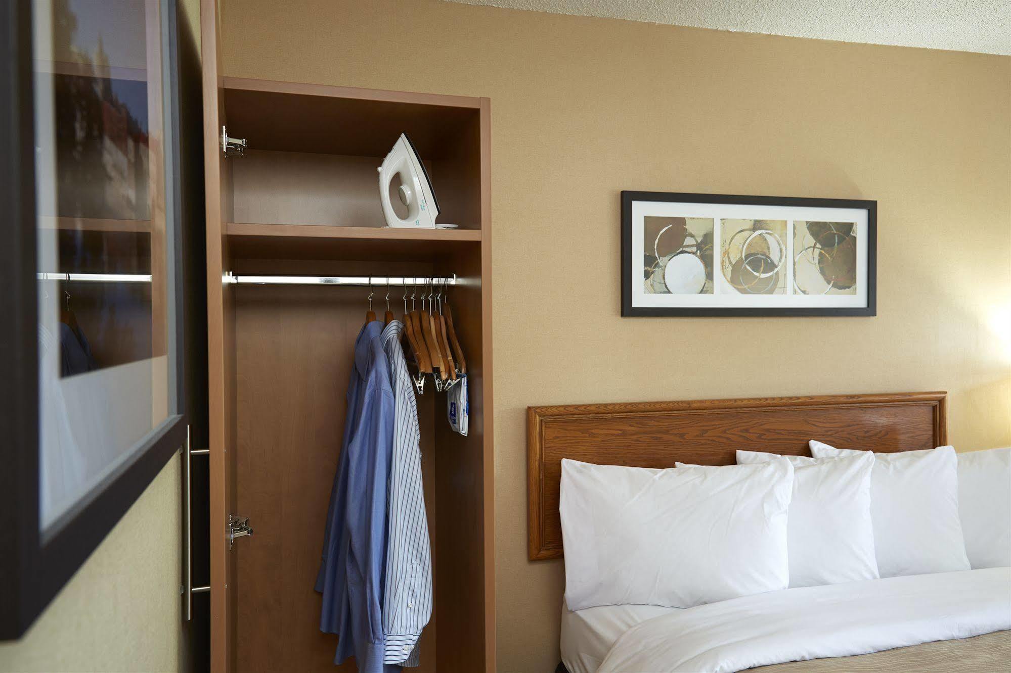 Comfort Inn Drummondville Eksteriør bilde